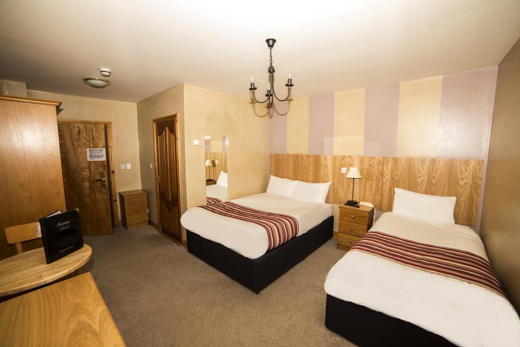 The Frontier Hotel Bridgend Room photo